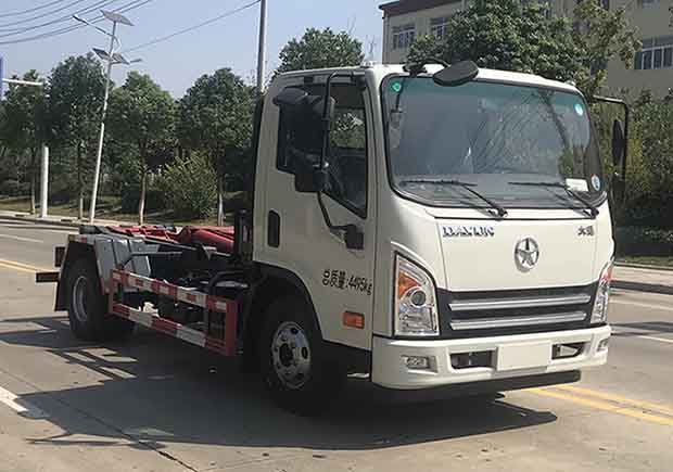 大運勾臂式垃圾車