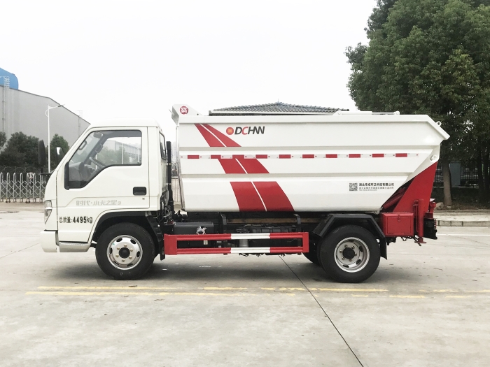 福田小卡之星后掛桶式垃圾車