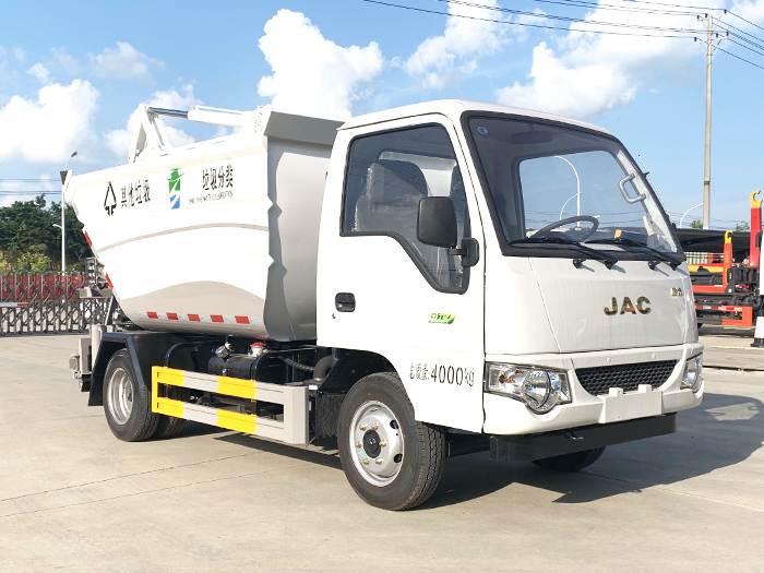 江淮康鈴X1后掛桶式垃圾車(chē)