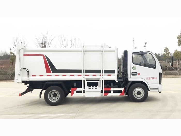 東風多利卡側掛桶式垃圾車