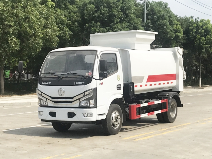 東風(fēng)多利卡餐廚垃圾車