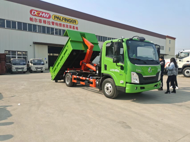東風(fēng)柳汽L2車廂可卸式垃圾車