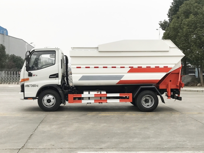 江淮駿鈴自裝卸式垃圾車