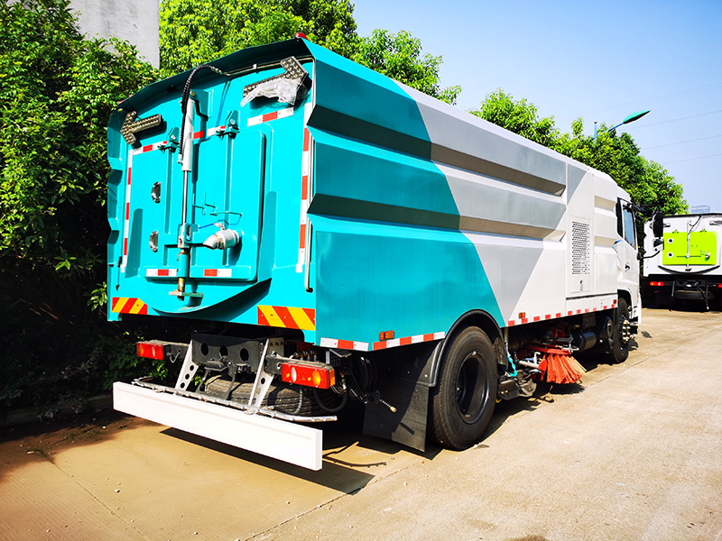 東風(fēng)天錦洗掃車