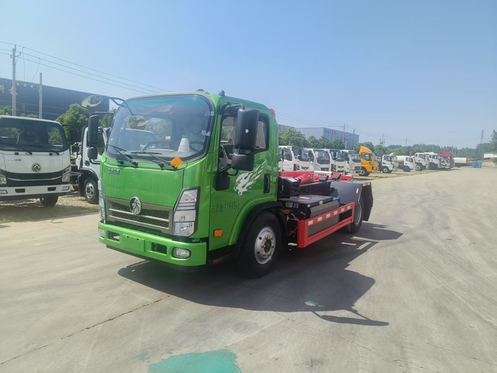 重汽王牌純電動(dòng)12噸勾臂垃圾車